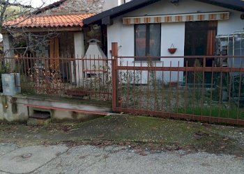 IMG_20191207_113055.jpg - Portion of a house Località Case Piccioni 53, Ziano Piacentino - photo 3