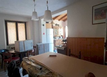 soggiorno - Portion of a house Località Case Piccioni 53, Ziano Piacentino - photo 23