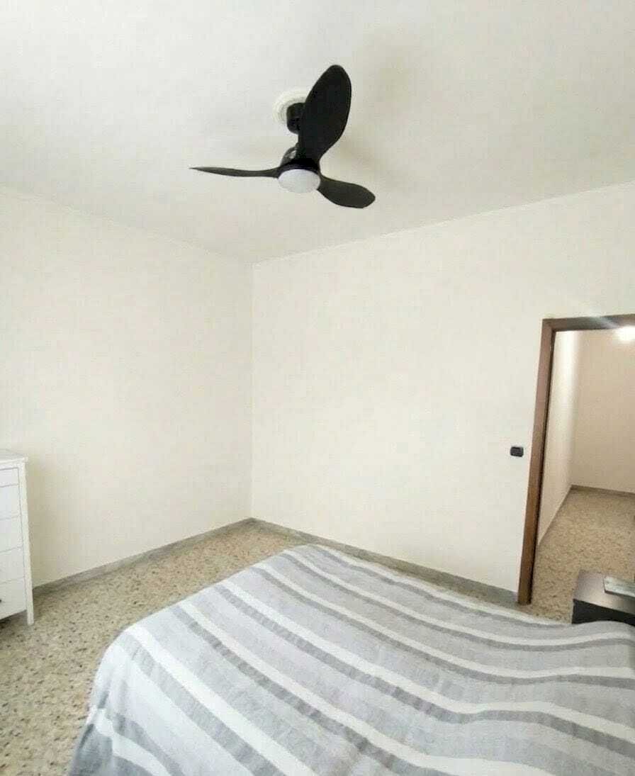 app 1 letto 1.jpg - Appartamento Via Avegno, Roma - foto 3