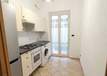 app 1 cucina.jpg - Appartamento Via Avegno, Roma - foto 2