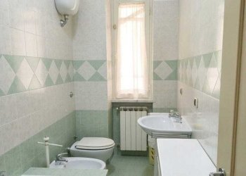 app 2 bagno.jpg - Appartamento Via Avegno, Roma - foto 8