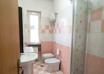 app 1 bagno.jpg - Appartamento Via Avegno, Roma - foto 13