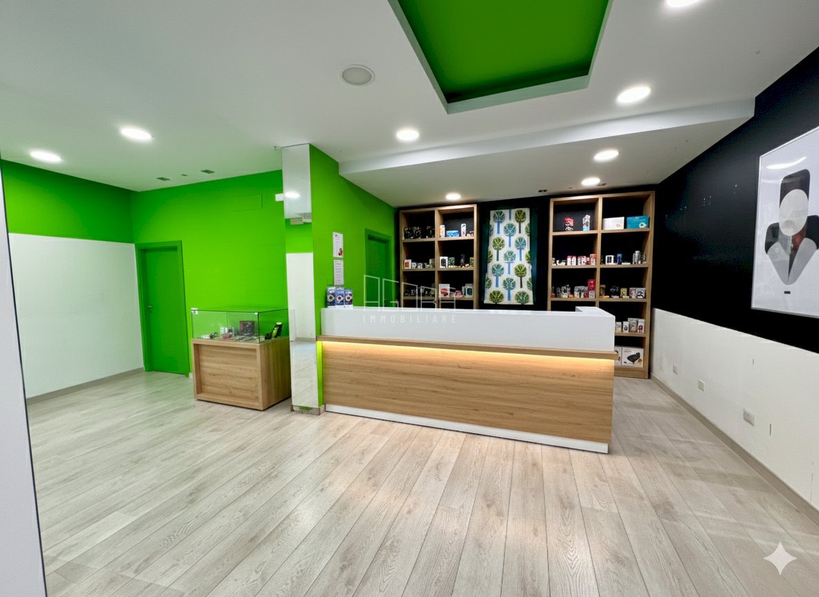 Gemini_Generated_Image_2c34rv2c34rv2c34.png - Commercial Premises Via Umberto I 1958, Rovigo - photo 1