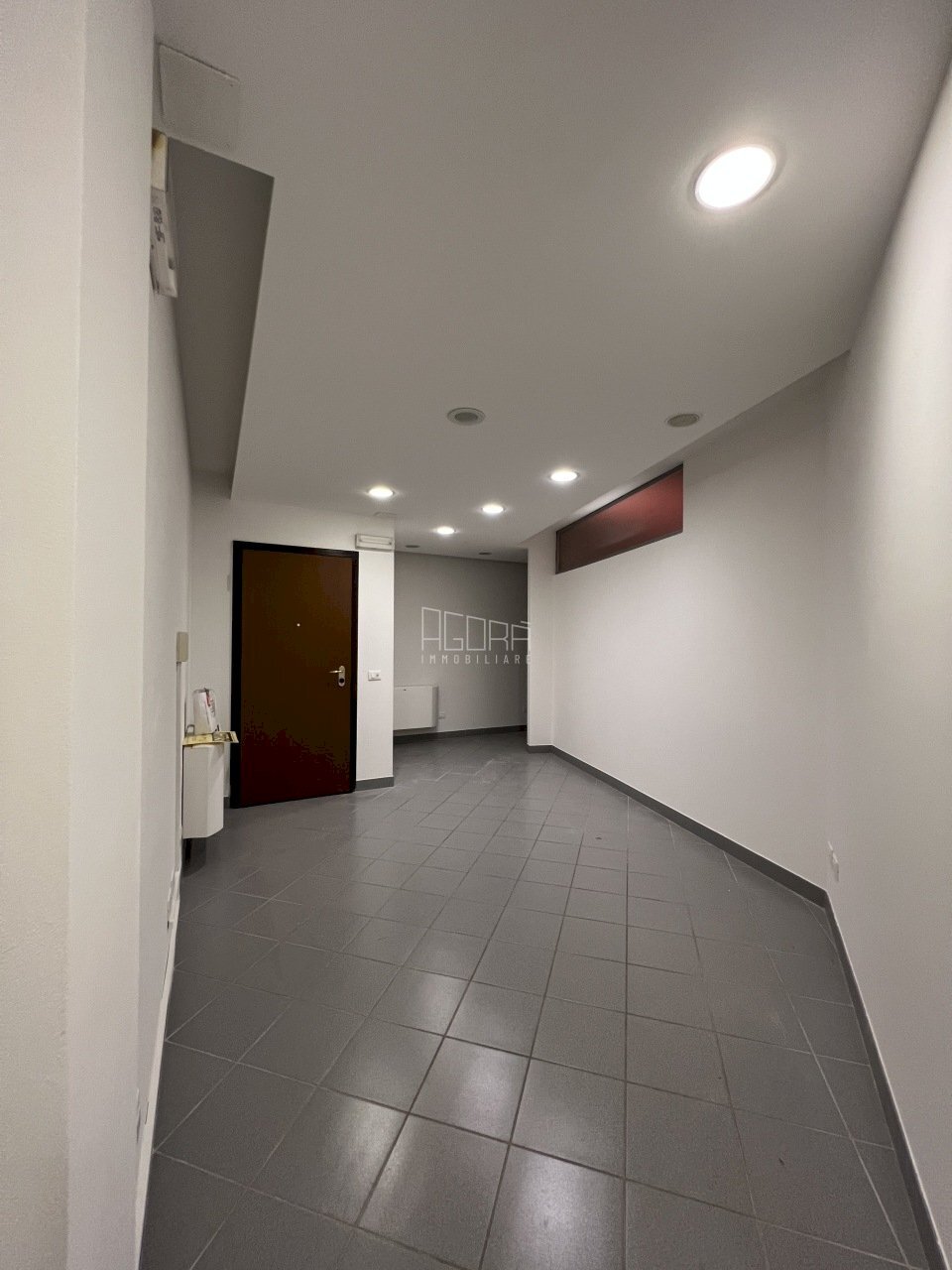 2-5DA125A4-6585-40BE-8F56-BD5241CC795B.jpeg.jpg - Ufficio Rovigo - foto 1