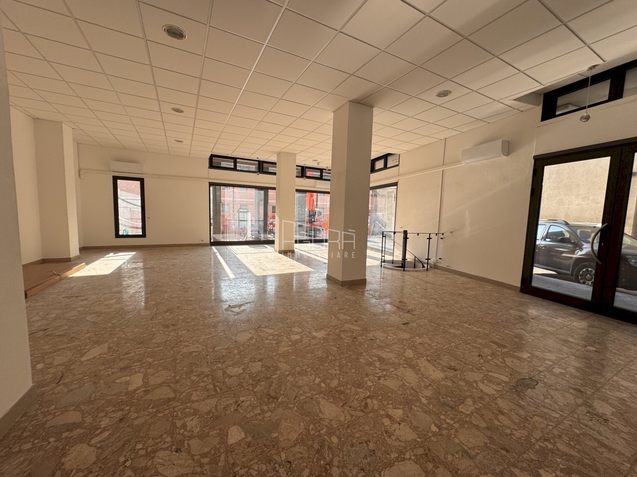 3-IMG_5306.jpeg.jpg - Commercial Premises Rovigo - photo 3