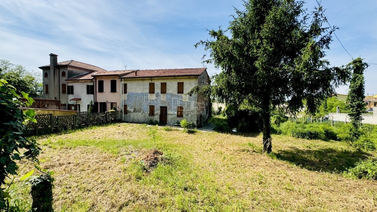 1-IMG_0251.jpeg.jpg - Casa indipendente Vicolo Samoro 1574, Ceregnano - foto 2