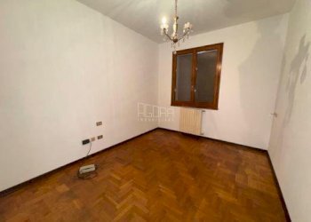 6-WhatsApp Image 2025-05-27 at 18.40.10 (3).jpeg.j - Casa indipendente Viale Tre Martiri 61d, Rovigo - foto 5