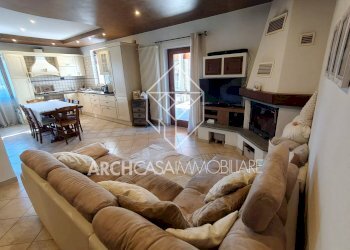 soggiorno - Villa Via Mirabello 1., Cervasca - photo 11