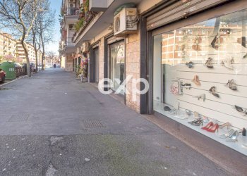 Locale Commerciale Via dei Bragozzi, Roma - foto 2