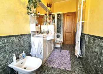 Three-room apartment Via Carlo Cattaneo, Sesto Fiorentino - photo 10