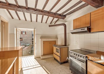 Three-room apartment Via Cavalieri di Vittorio Veneto, 3, Piegaro - photo 9