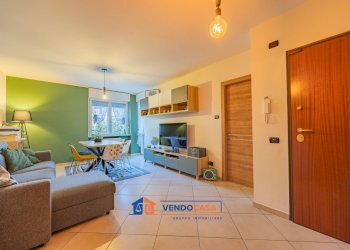 Four-room apartment Pinerolo - photo 3