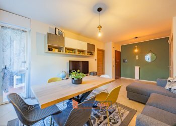 Four-room apartment Pinerolo - photo 4