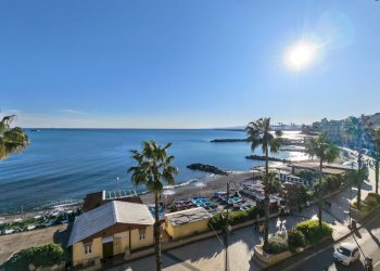 Two-room apartment Lungomare di Pegli, Genova (neighborhood Pegli) - photo 1