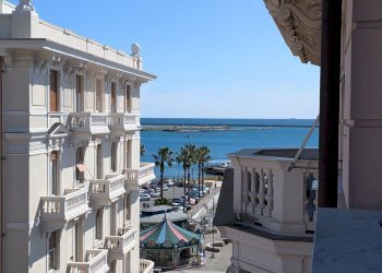 Appartamento via Giovanni Opisso, 6, Genova (zona Pegli) - foto 1