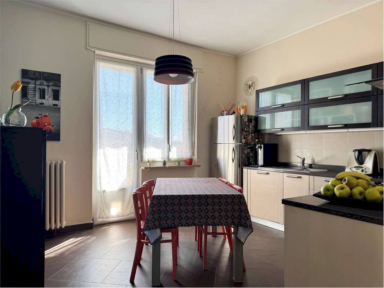 Three-room apartment Via Cavour, 38, Centallo - photo 1