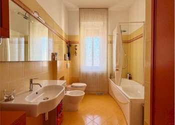 Three-room apartment Via Cavour, 38, Centallo - photo 16