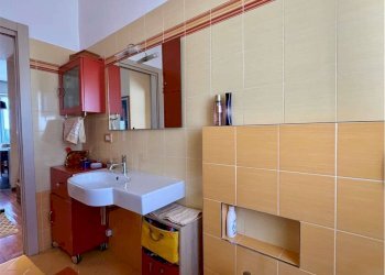 Three-room apartment Via Cavour, 38, Centallo - photo 17