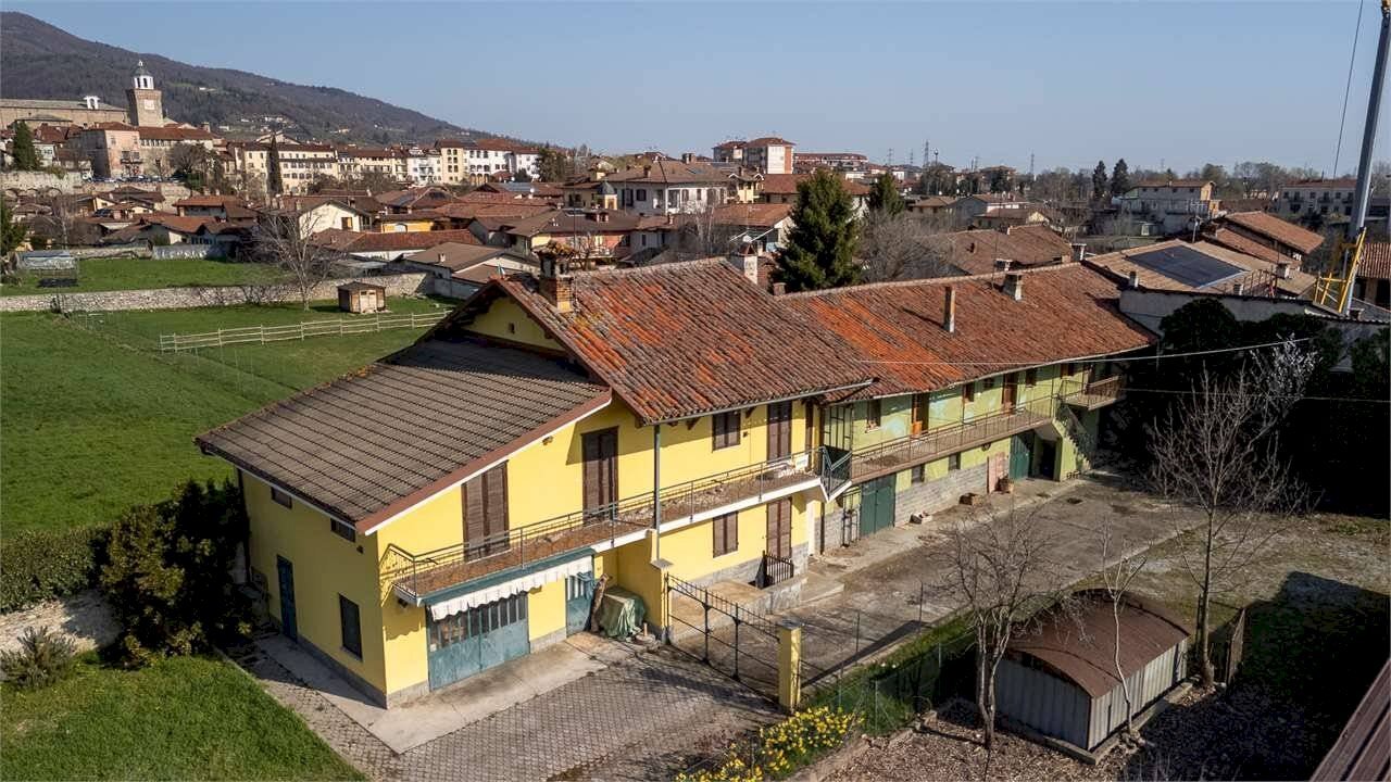 Rustic Via Conti della Morea, 32, Busca - photo 3