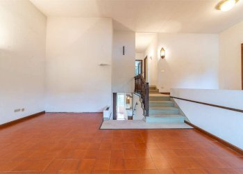 Villa a Schiera Via dei Camini, 46, Saluzzo - foto 10