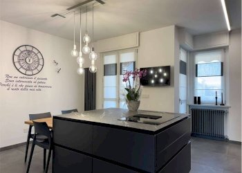 Attic Via Beppe Fenoglio, 24/a, Cuneo (neighborhood San Paolo) - photo 16