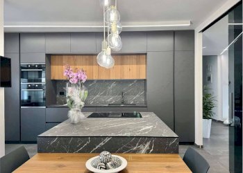 Attic Via Beppe Fenoglio, 24/a, Cuneo (neighborhood San Paolo) - photo 18