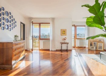 Attic Via Fenoglio, 22/b, Cuneo (neighborhood San Paolo) - photo 4