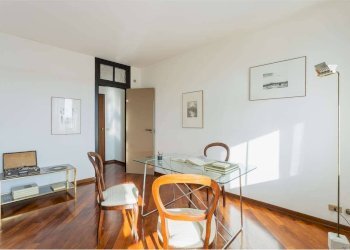 Attic Via Fenoglio, 22/b, Cuneo (neighborhood San Paolo) - photo 18