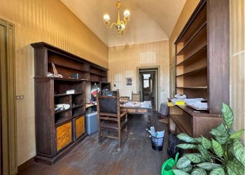 Ufficio Piazza Galimberti, 5, Cuneo (zona Centro Storico) - foto 24