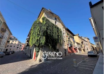 Office Via Fratelli Ramorino, 12, Cuneo (neighborhood Centro Storico) - photo 1