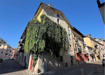 Office Via Fratelli Ramorino, 12, Cuneo (neighborhood Centro Storico) - photo 2