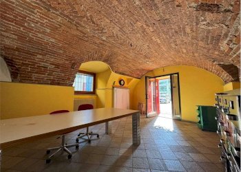 Ufficio Via Fratelli Ramorino, 12, Cuneo (zona Centro Storico) - foto 2