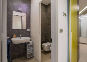 Office Via caduti sul lavoro, 3, Cuneo (neighborhood Centro) - photo 11