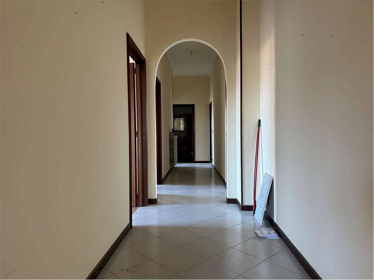 Office Piazzale della Libertà, Cuneo (neighborhood Cuneo Nuova) - photo 3