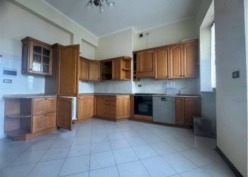 Office Piazzale della Libertà, Cuneo (neighborhood Cuneo Nuova) - photo 10