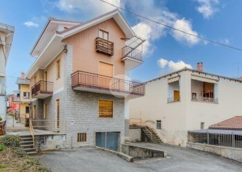 Casa indipendente Viale Italia 61, Coazze - foto 1