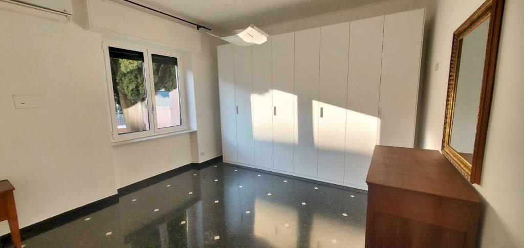 Trilocale Genova (zona San Martino) - foto 3