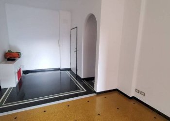 Trilocale Genova (zona San Martino) - foto 7