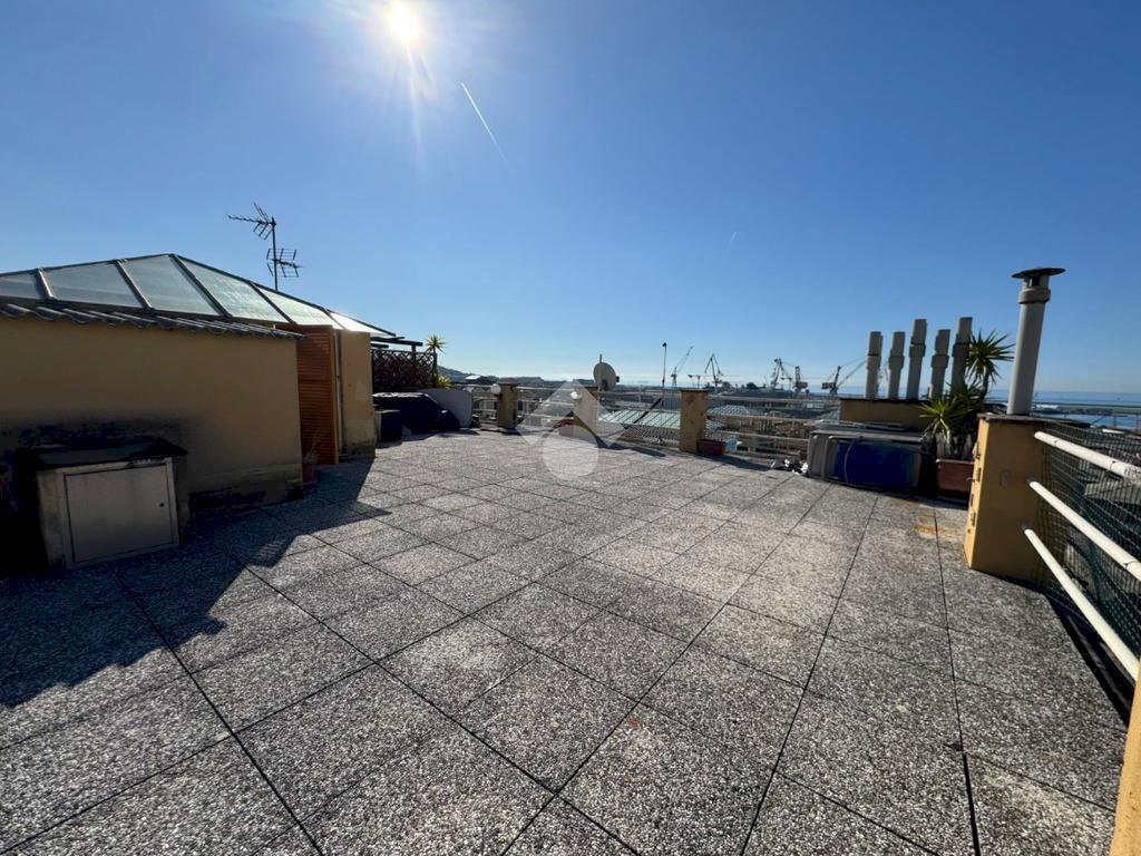 Trilocale Viale Villini Rollino, Genova (zona Sestri Ponente) - foto 1