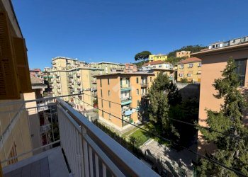 Trilocale Viale Villini Rollino, Genova (zona Sestri Ponente) - foto 11