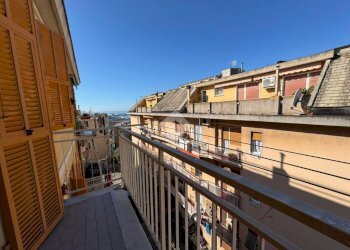 Trilocale Viale Villini Rollino, Genova (zona Sestri Ponente) - foto 16