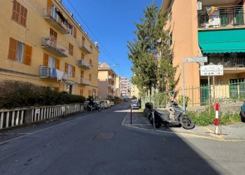 Trilocale Viale Villini Rollino, Genova (zona Sestri Ponente) - foto 23