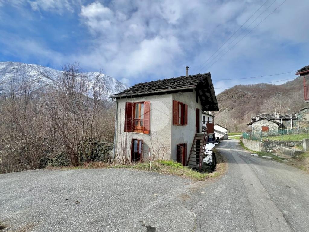 Independent house Frazione villaretti, Lemie - photo 2