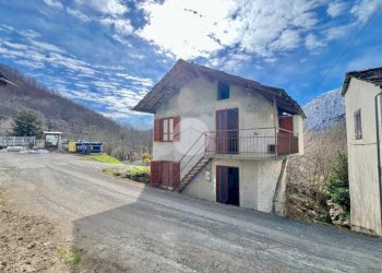 Casa indipendente Frazione villaretti, Lemie - foto 3