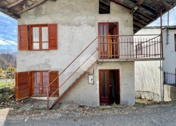 Casa indipendente Frazione villaretti, Lemie - foto 5