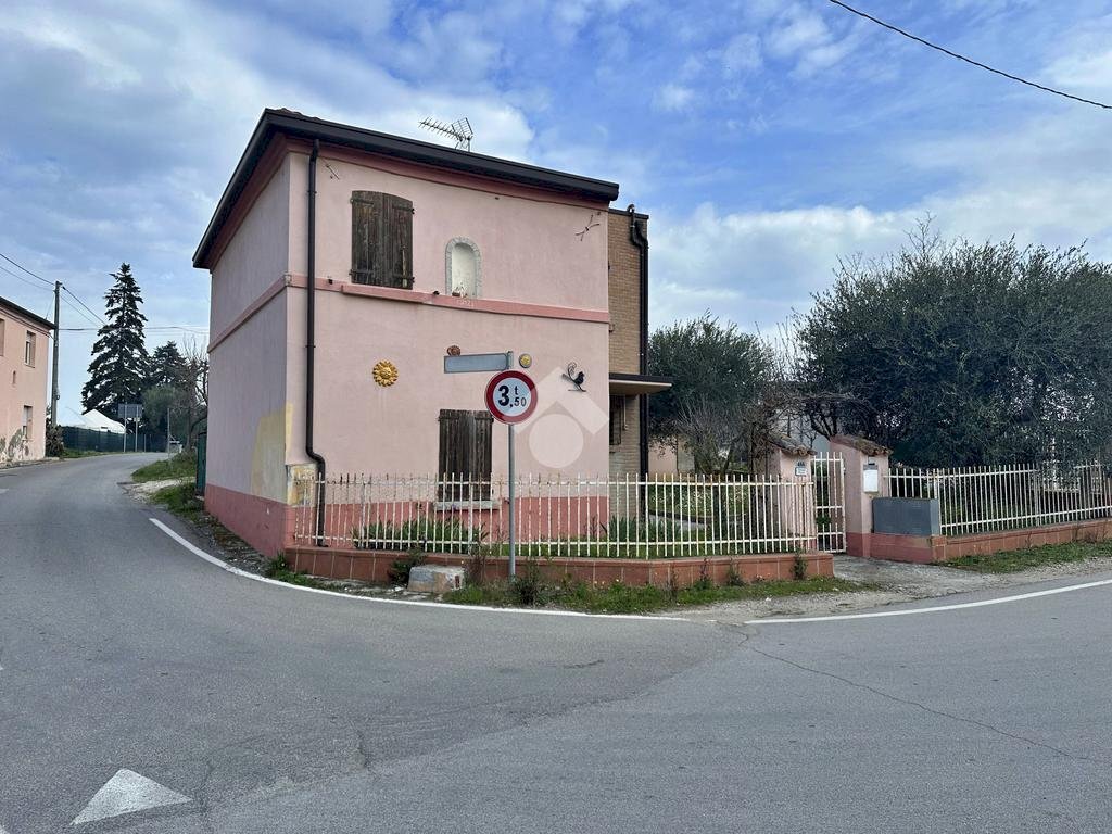 Casa indipendente Via roma, San Giovanni in Marignano - foto 2