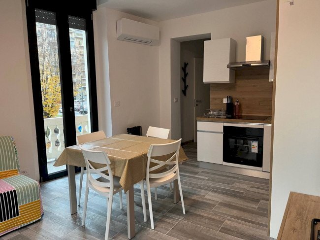 Trilocale Torino (zona San Paolo) - foto 1