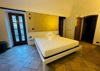 Three-room apartment Via Roma, Lanzo Torinese - photo 9