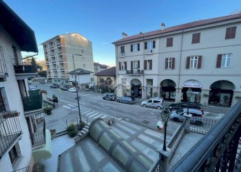 Three-room apartment Via Roma, Lanzo Torinese - photo 16