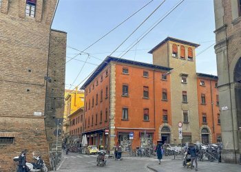 Three-room apartment via D'Azeglio 1, Bologna (neighborhood Centro Storico) - photo 1